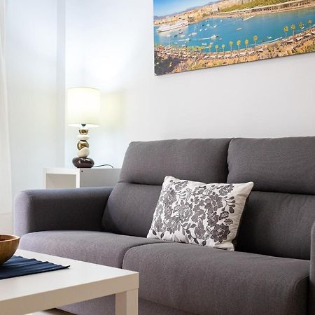 Holidays2Malaga Capuchinos French Balconies, Private Parking, Wifi & Air Con Extérieur photo